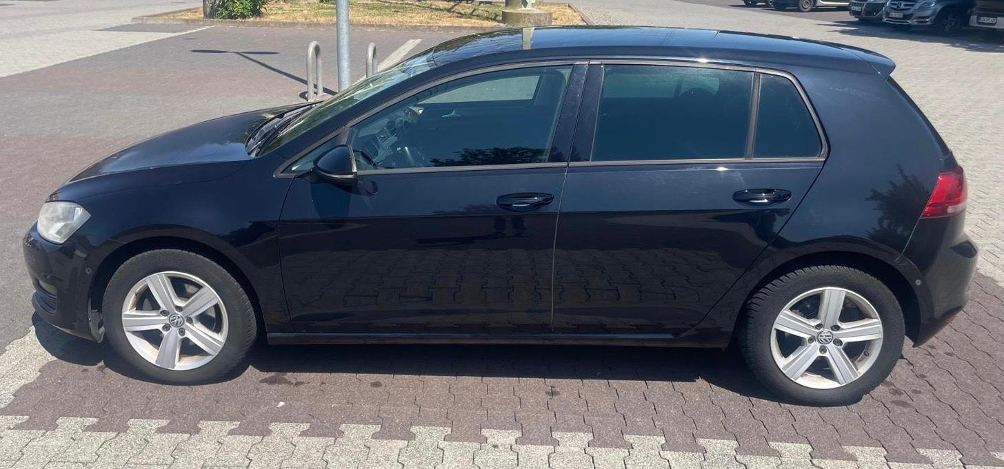 Volkswagen Golf VII 1.2 TSI Comfortline | 1. Hand | 
