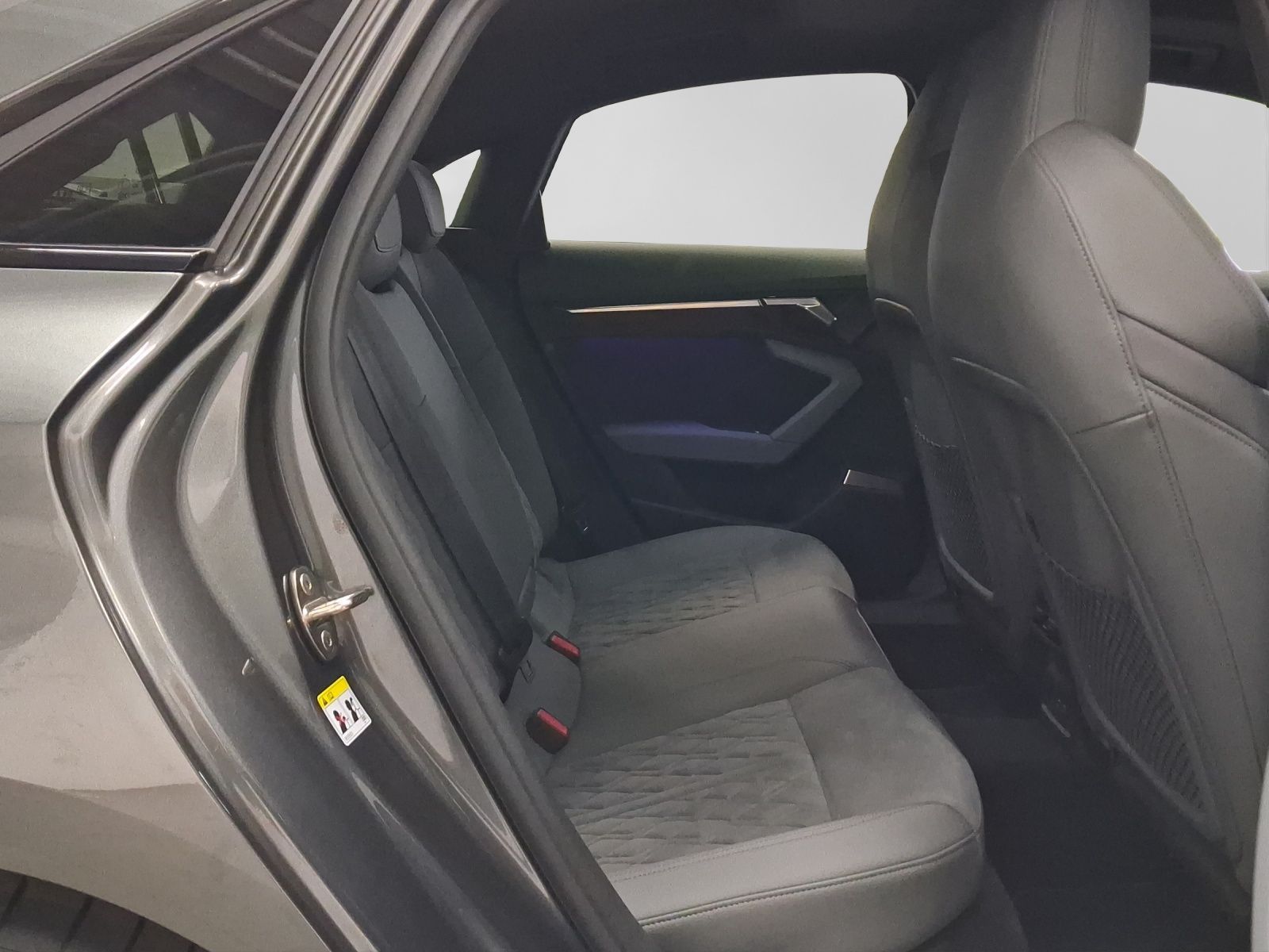 Audi S3 Lim. TFSI Q LM19 B&O PRIVACY PANO MATRIX foto 6