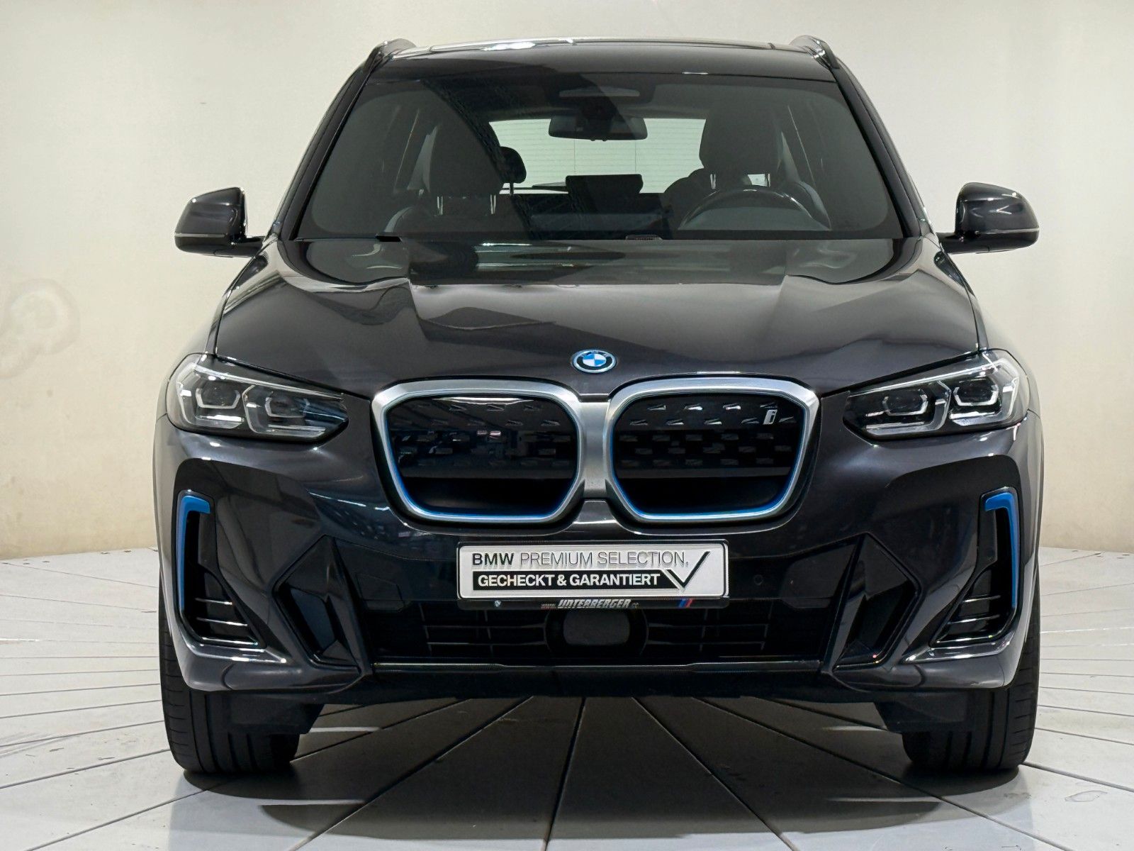 BMW iX3 M Sportpaket Inspiring AHK ACC RFK Pano foto 4
