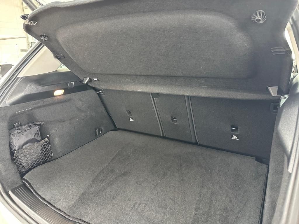 Fahrzeugabbildung Mercedes-Benz B 200 LED+Distronic+360Kamera+Memory