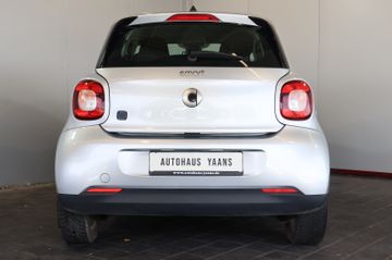 Smart ForFour electric drive  EQ FRONT+SITZHZG+BT+ALU