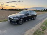Mercedes-Benz Mercedes Benz W213 E220 4M Widescreen AHK ... - Mercedes-Benz E 220 Gebrauchtwagen in Hamm