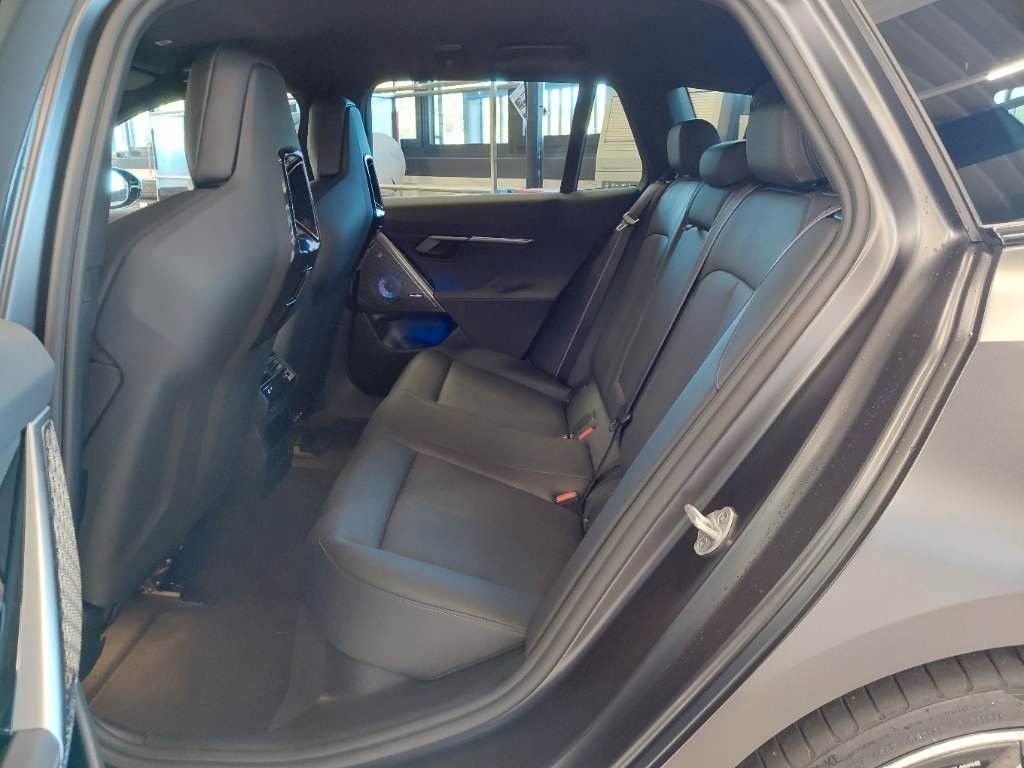 Fahrzeugabbildung BMW 540 d Touring xDrive M Sport B&W HuD STHZ 21"