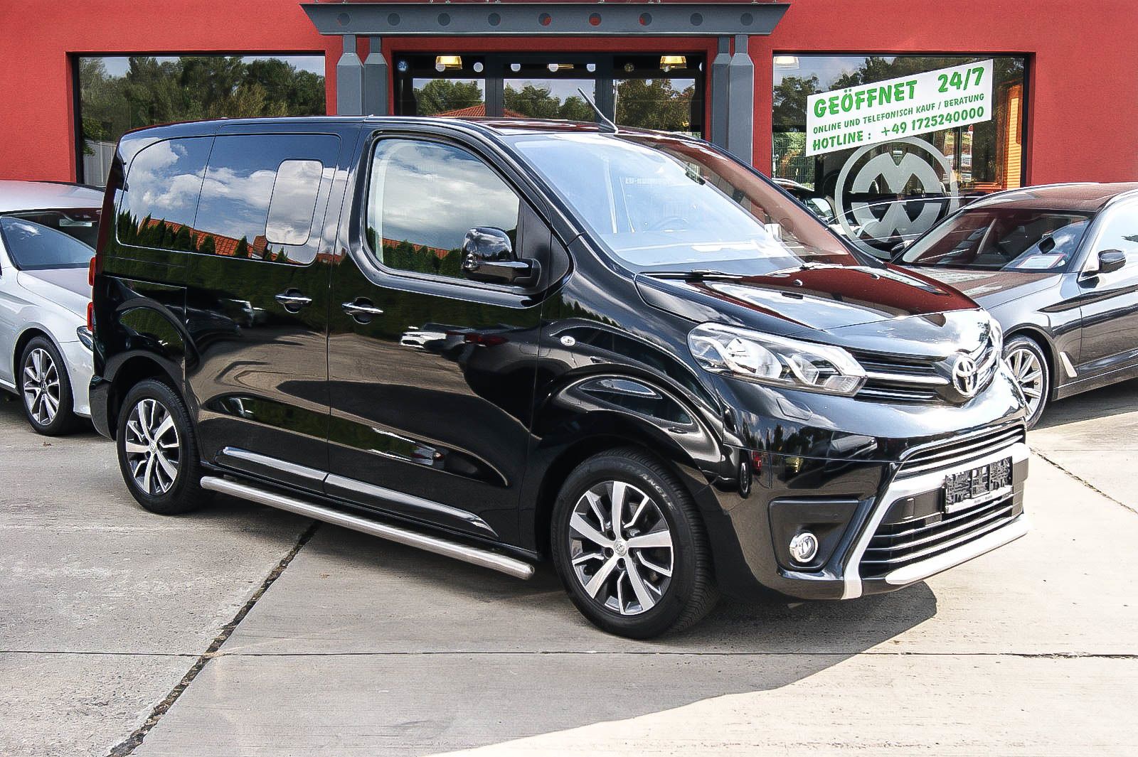 Fahrzeugabbildung Toyota Proace Verso 2.0 Compact Family Comforz HEADUP