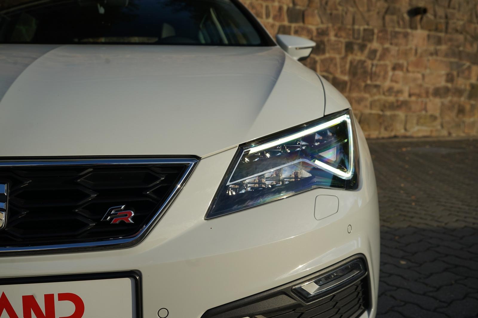 Seat Leon ST 1.8 FR DSG LED Navi AHK Sitzheizung PDC