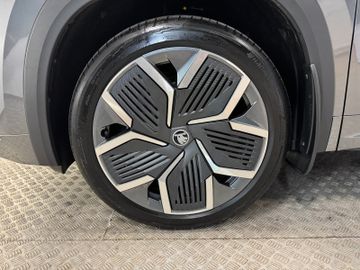 Skoda Kodiaq 2.0 TDI 4x4 Sportline Pano AHK 7-Sitze