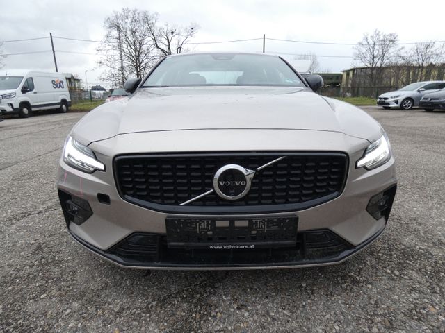 Volvo S60 B4 Plus Dark *Pano*360 Kamera*Head-up*