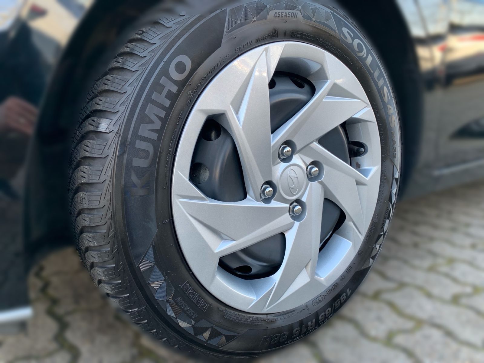 Fahrzeugabbildung Hyundai i20 1.2 Select Navi Kamera