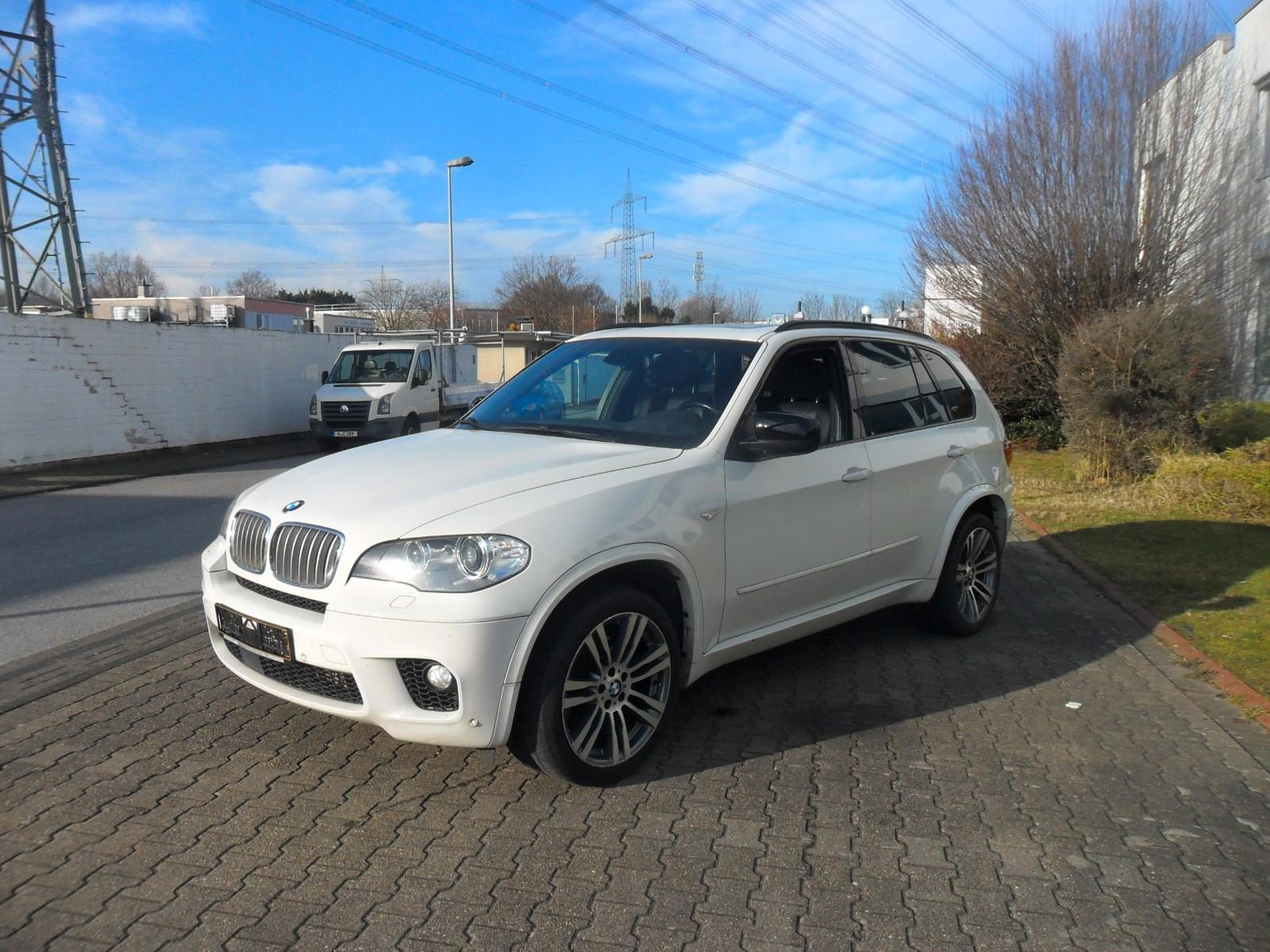 BMW X5 40d*M-Paket*Aut*Klima*Leder*Navi*Xenon*Pano