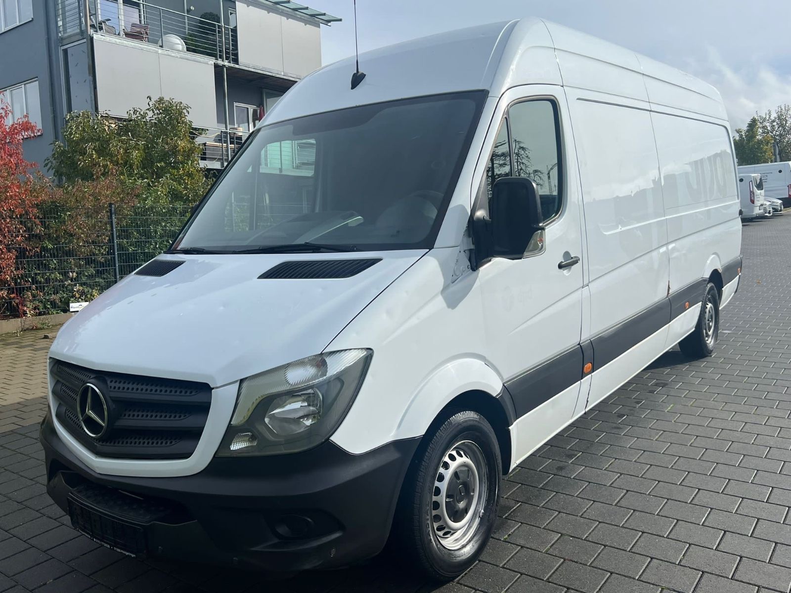 MERCEDES-BENZ Sprinter II 316 CDI MAXI HOCH LANG NAV*KLIMA*PDC