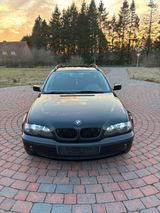 BMW 320i touring - 2,2 L - BMW 320 aus 2004: Kombi, 320i