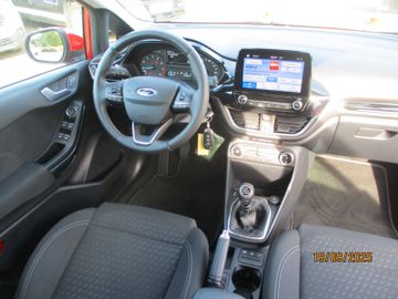 Ford Fiesta Titanium PDC + Winterpaket