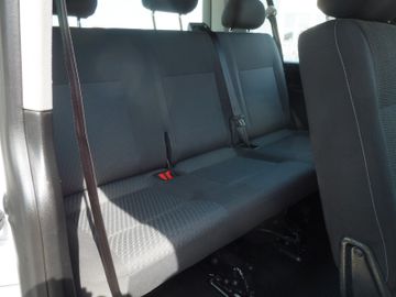 Volkswagen T6 Caravelle - 10