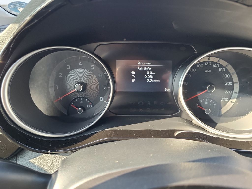 Fahrzeugabbildung Kia Xceed 1.5 T-GDI DCT Vision KOMFORT PAKET