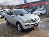 Mercedes-Benz ML 280 CDI 4MATIC*Leder*NAVI* - Mercedes-Benz ML 280 in Stuttgart