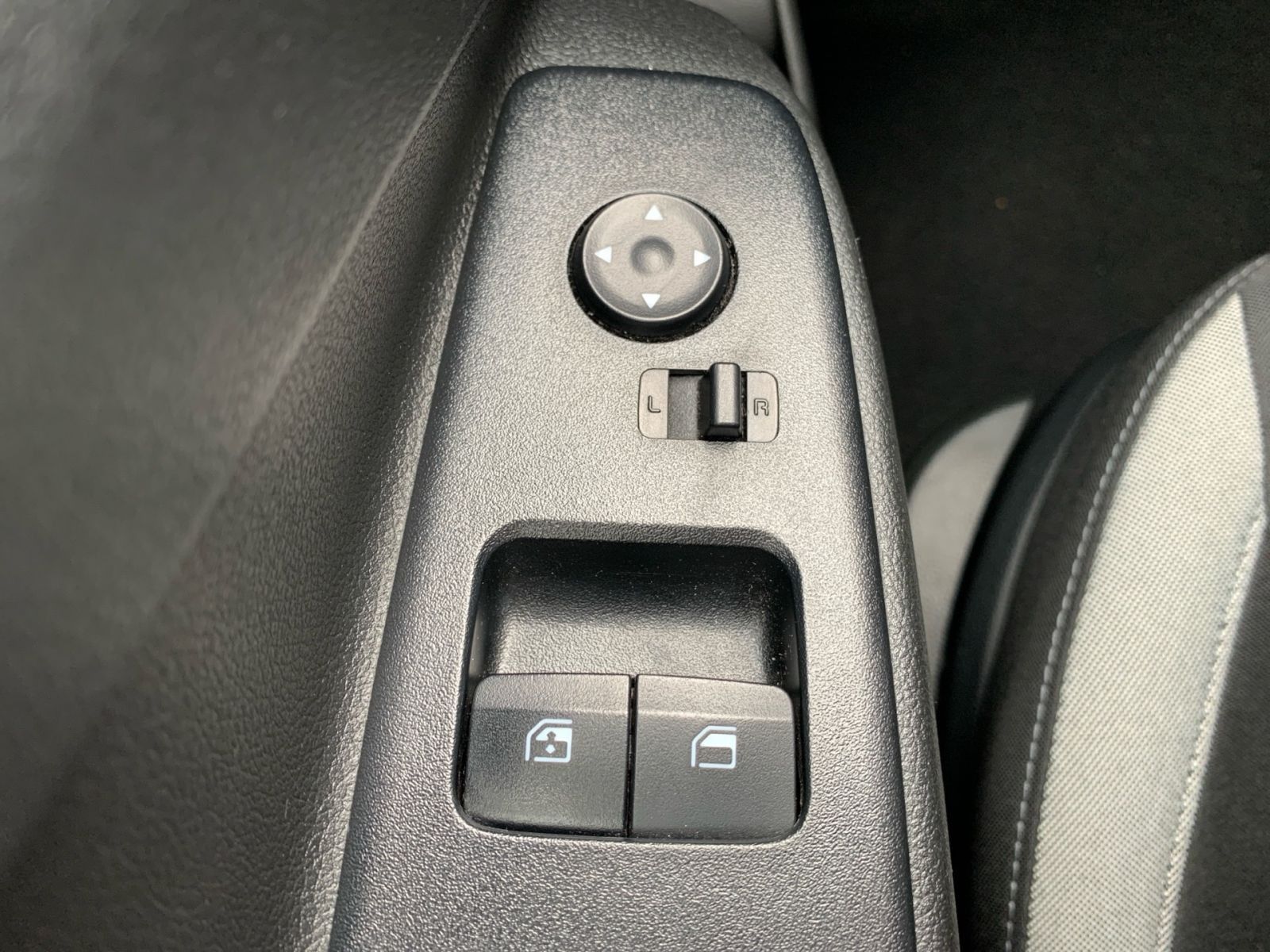 Fahrzeugabbildung Hyundai i10 1.0 Connect & Go Navi Kamera Allwetter