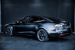 TESLA Model S PLAID - Yoke - Satin Black Matt - 1020PS
