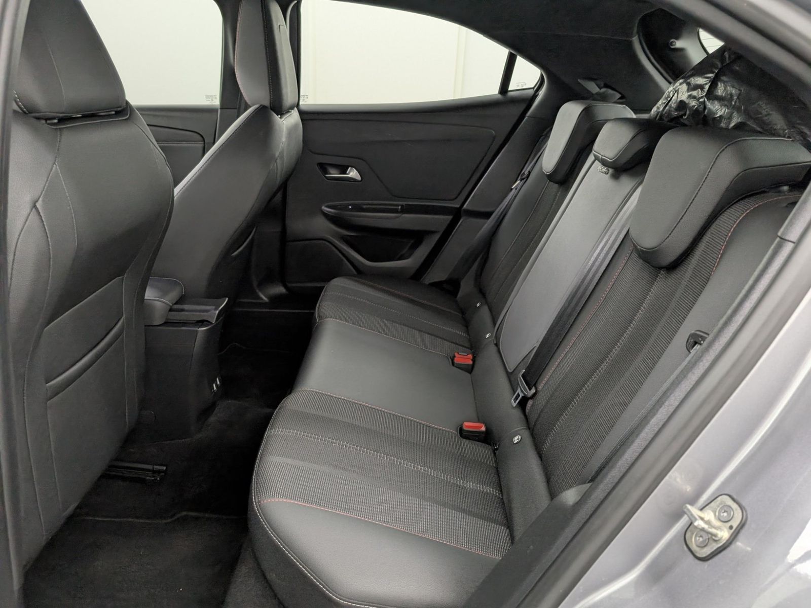 OPEL Mokka  1.2 Turbo GS-Line Allwetter LED – Bild 9