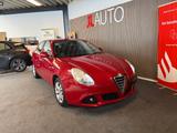 Alfa Romeo Giulietta Turismo - Alfa Romeo Giulietta aus 2011