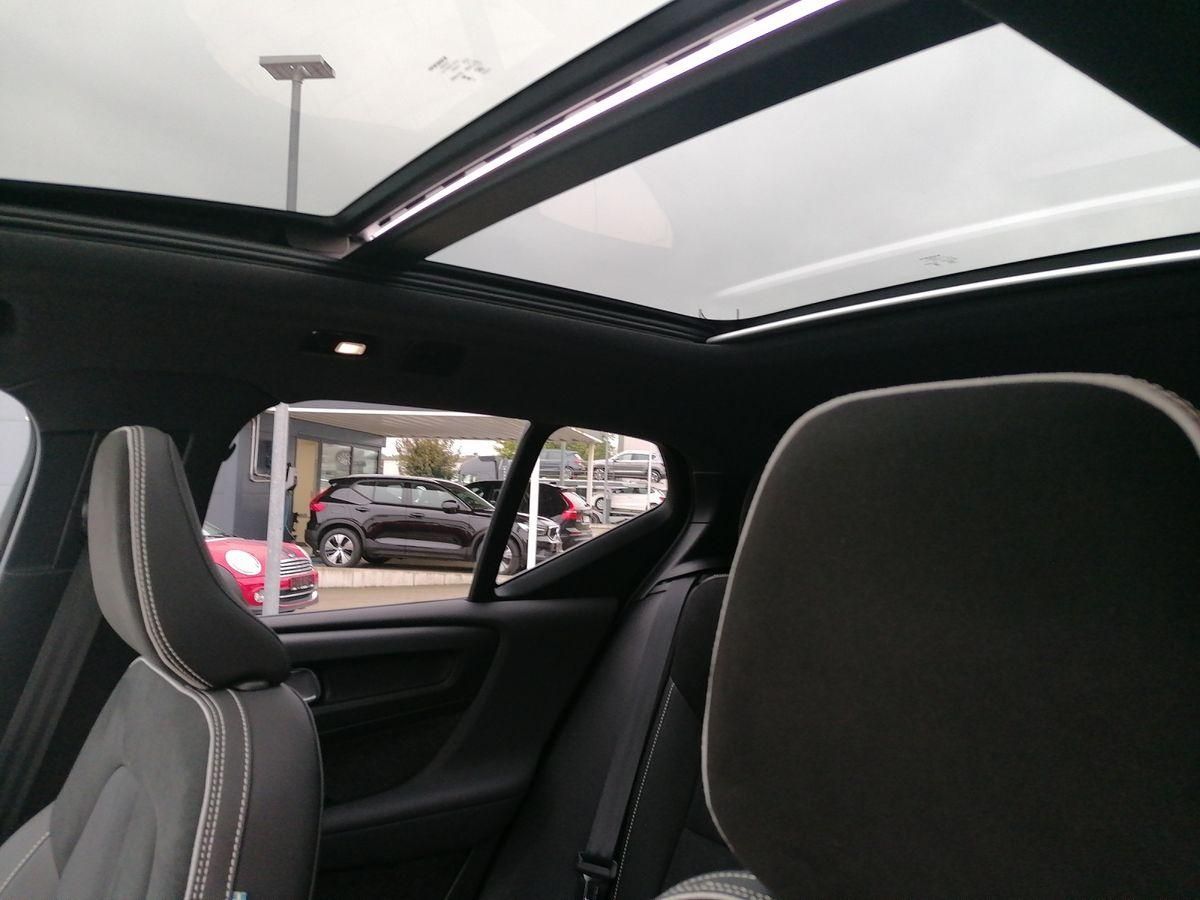 Volvo XC40 - Bild 22