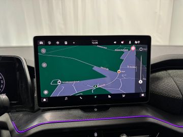 Fahrzeugverkauf 20 Skoda Kodiaq 1.5 TSI Selection Matrix*7-Sitze*AHK