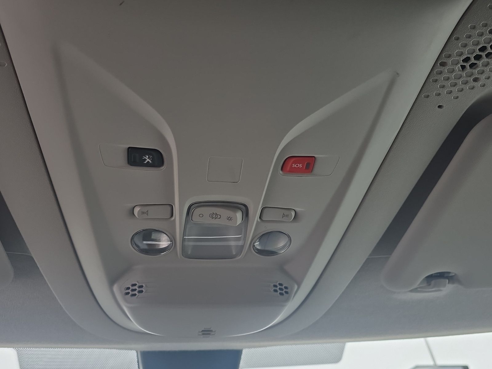 Fahrzeugabbildung Peugeot Partner Asphalt L2 AHK AUTOMATIK TEMPOMAT KAMERA