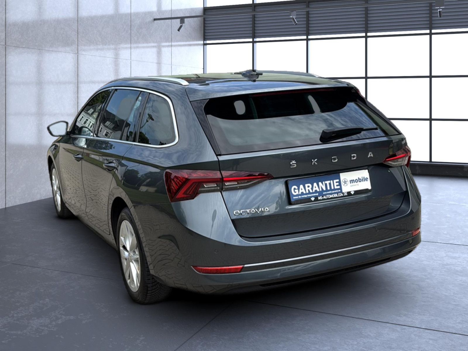 Fahrzeugabbildung SKODA Octavia Combi First Edition