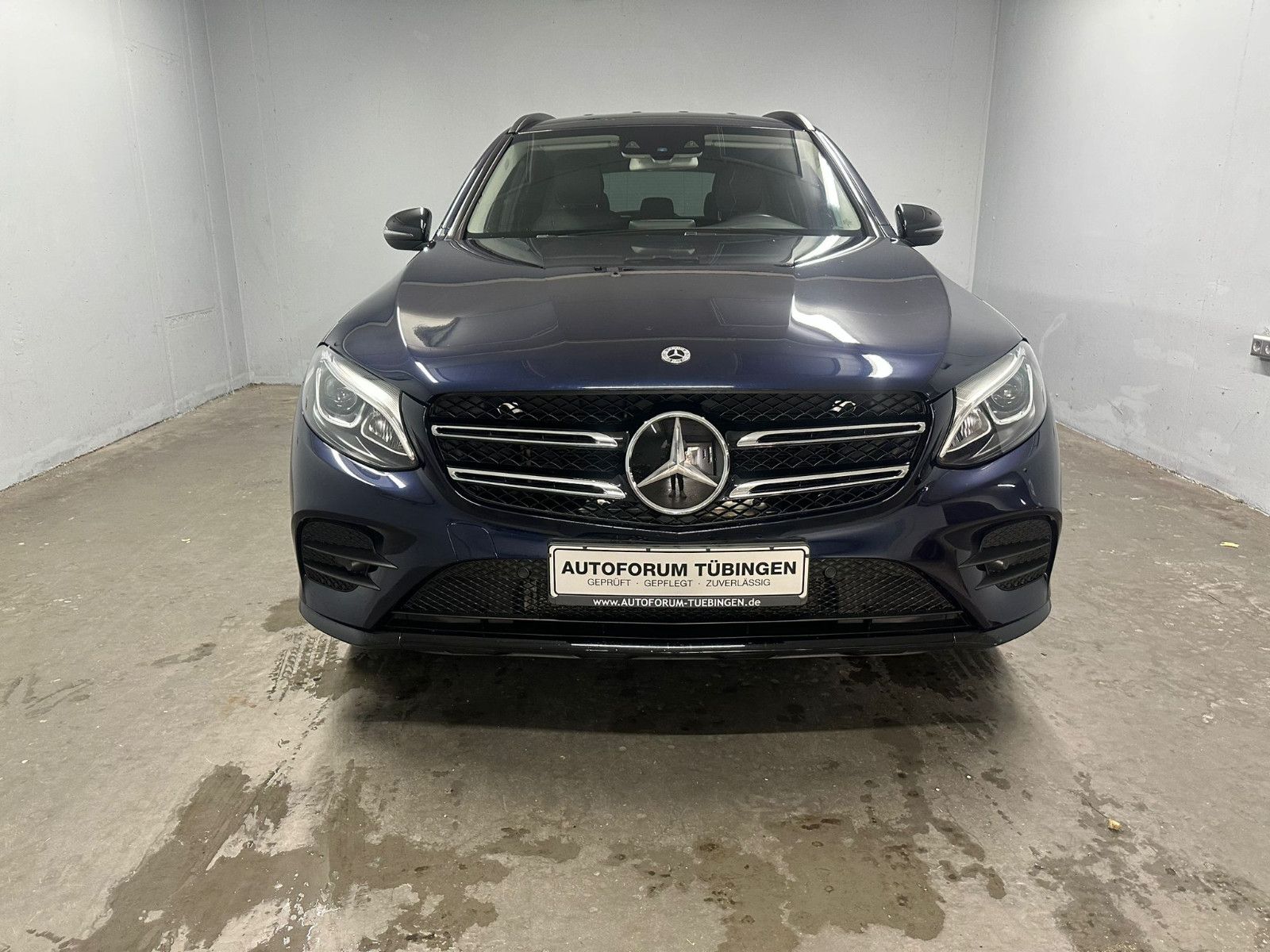 Fahrzeugabbildung Mercedes-Benz GLC 250 4MATIC Autom*AMG*NIGHT*SDH*KAMERA*DISTRO