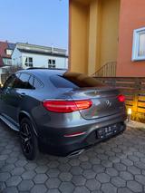 Mercedes-Benz GLC 350d Coupé AMG Line 4MATIC V6 Distronic Pano - graue Mercedes-Benz GLC 350
