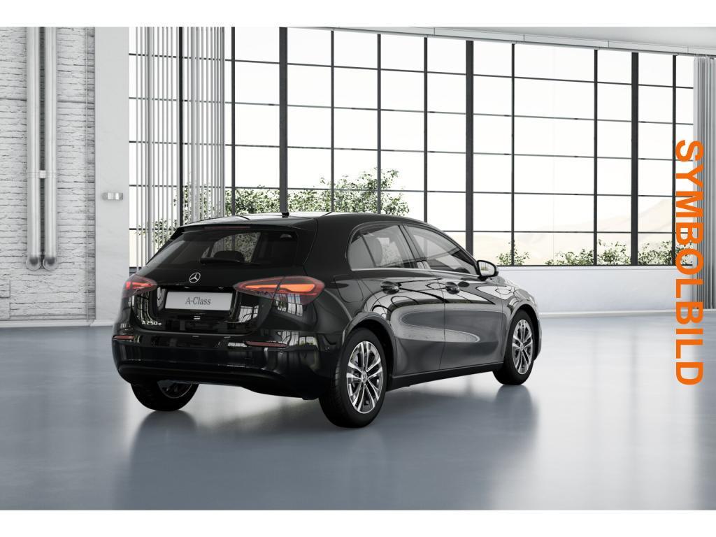 Mercedes-Benz A 250 e mit EQ Hybrid Technologie MBUX LED Cam