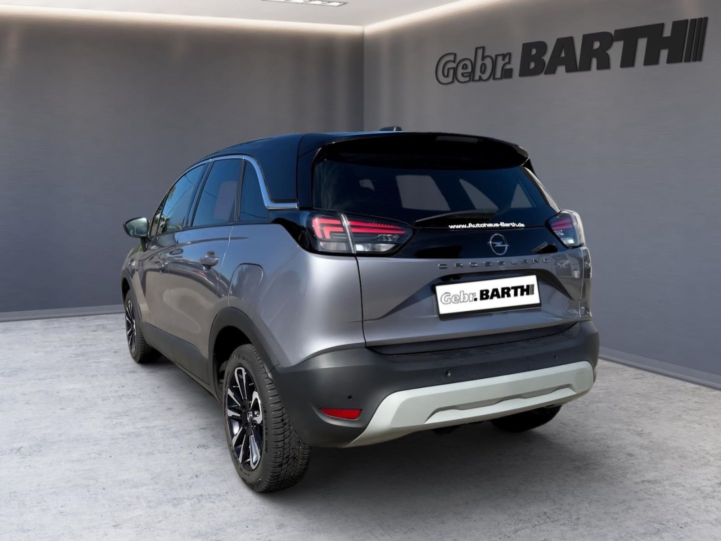 Fahrzeugabbildung Opel Crossland Elegance AHK-abnehmbar Navi LED Apple