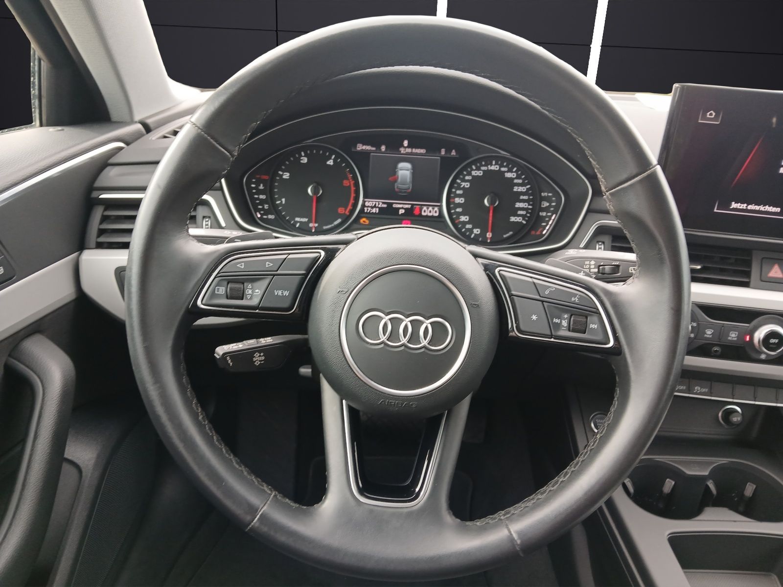 Fahrzeugabbildung Audi A4 Avant 40 TDI basis S-tronic Navi GRA PDC SH L