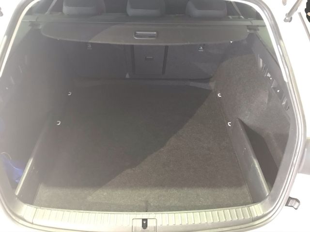 Octavia Combi Scout 2.0 TDI 4x4 DSG*AHK*MATRIX*