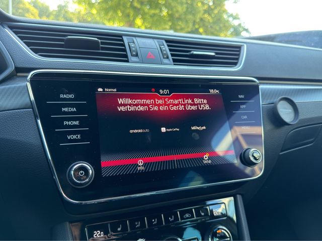 Superb Combi 2.0 TDI SportLine DSG MATRIX-LED