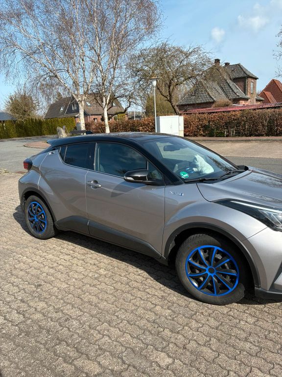 Image of Toyota C-HR
