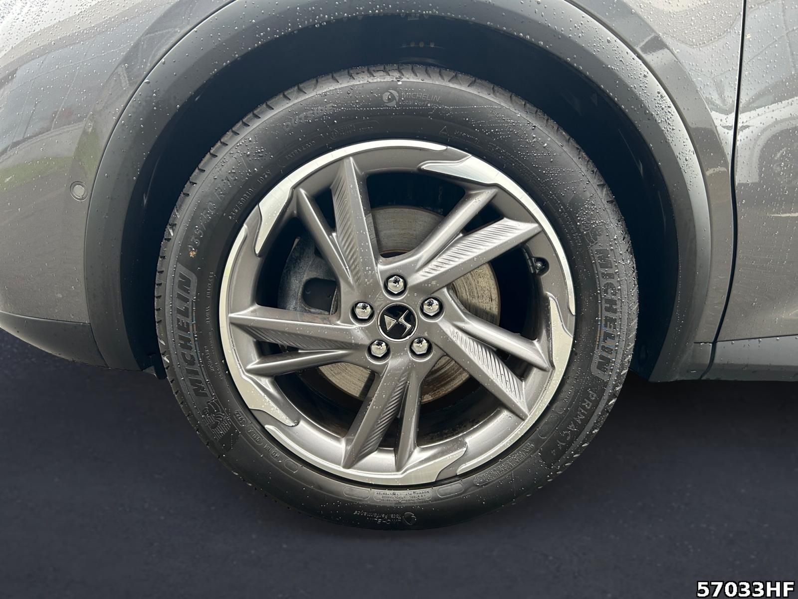 Fahrzeugabbildung DS Automobiles DS7 Crossback E-Tense 225 Rivoli +DAB+LED+AWD+