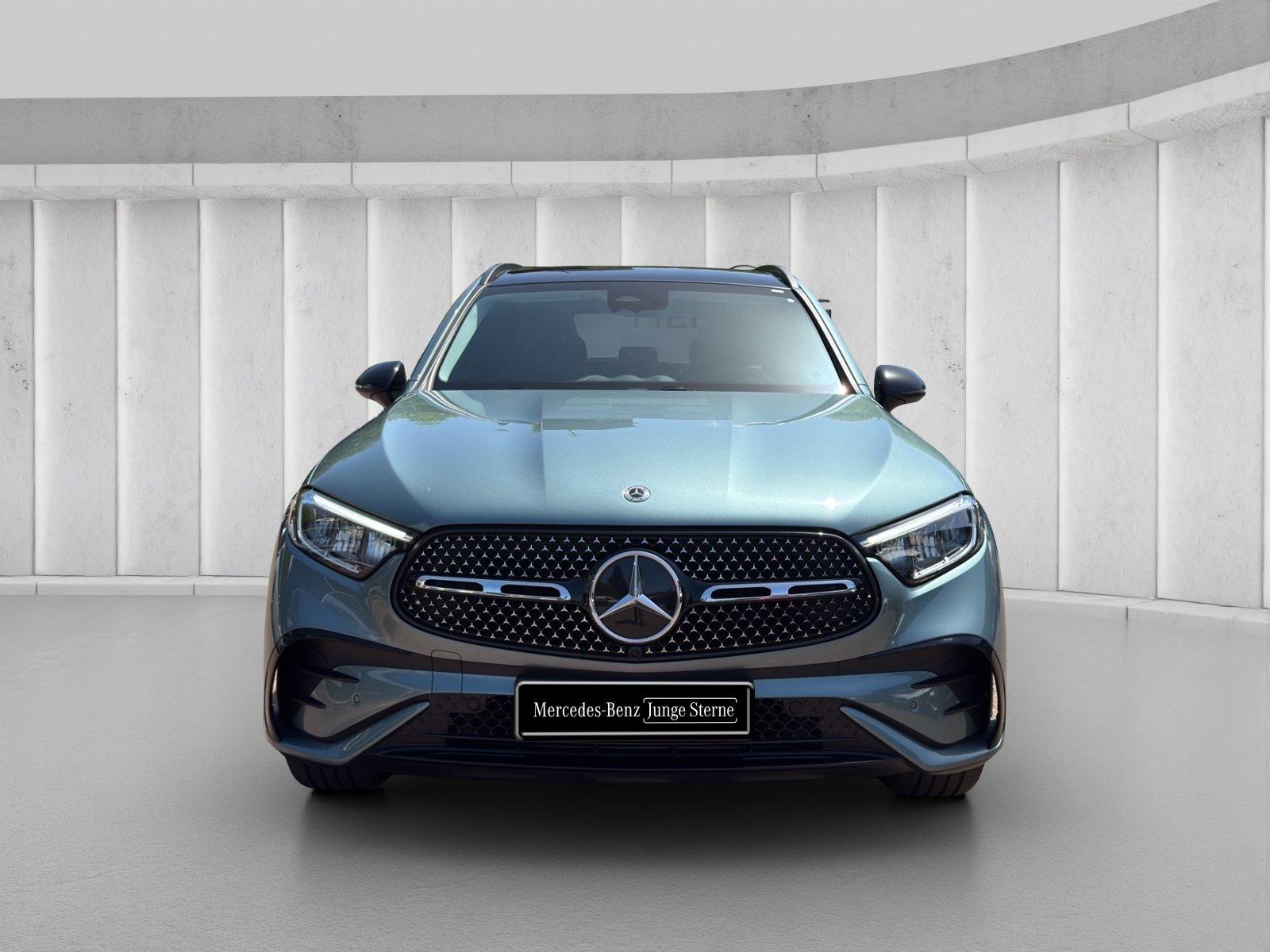 Mercedes-Benz GLC 300 d Edition AMG Panorama BUR AHK DIS 20"