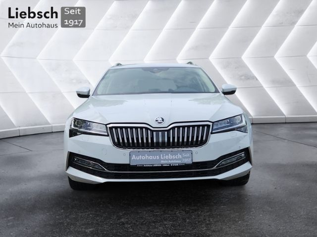 Skoda Superb - Bild 8