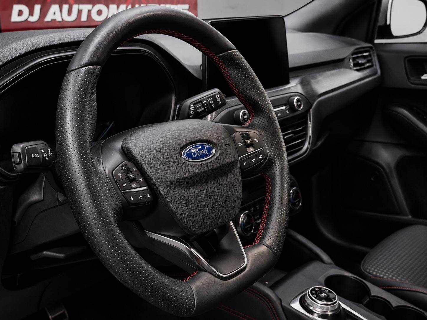 Ford Focus ST Line Automatik Mod.2020 Vollaussta.AHK, миниатюра 10