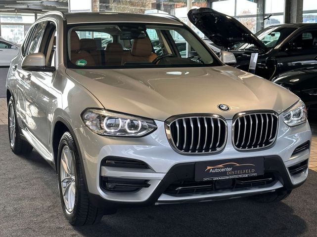 BMW X3 xDrive 20 d xLine LED Navi AHK Leder 1. Hand