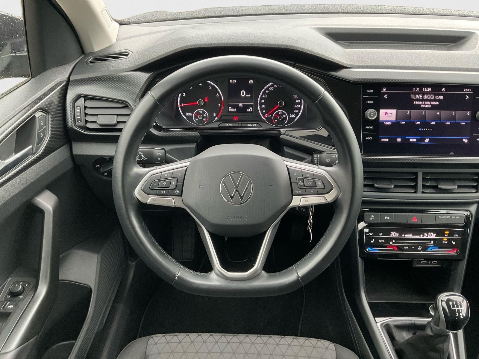 Volkswagen T-Cross - Bild 12