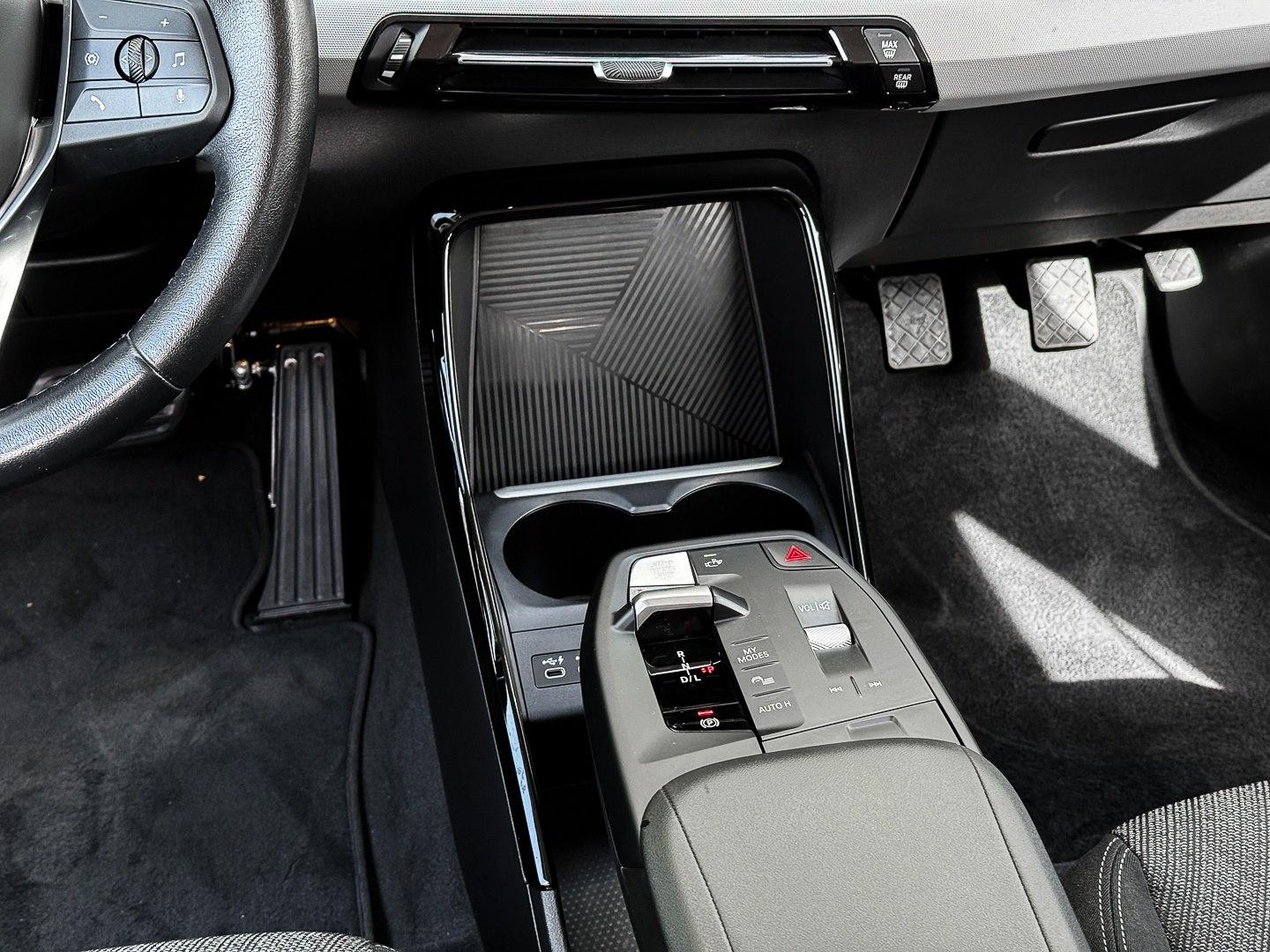 BMW 216 Active Tourer 216i RFK LED Sound Syst. PDC V+H DAB Parkass., миниатюра 12