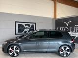 Volkswagen Golf VII GTI/NAVI/PANO/XENON/AppleCarPlay/1.Hand - Autos mit Allradantrieb