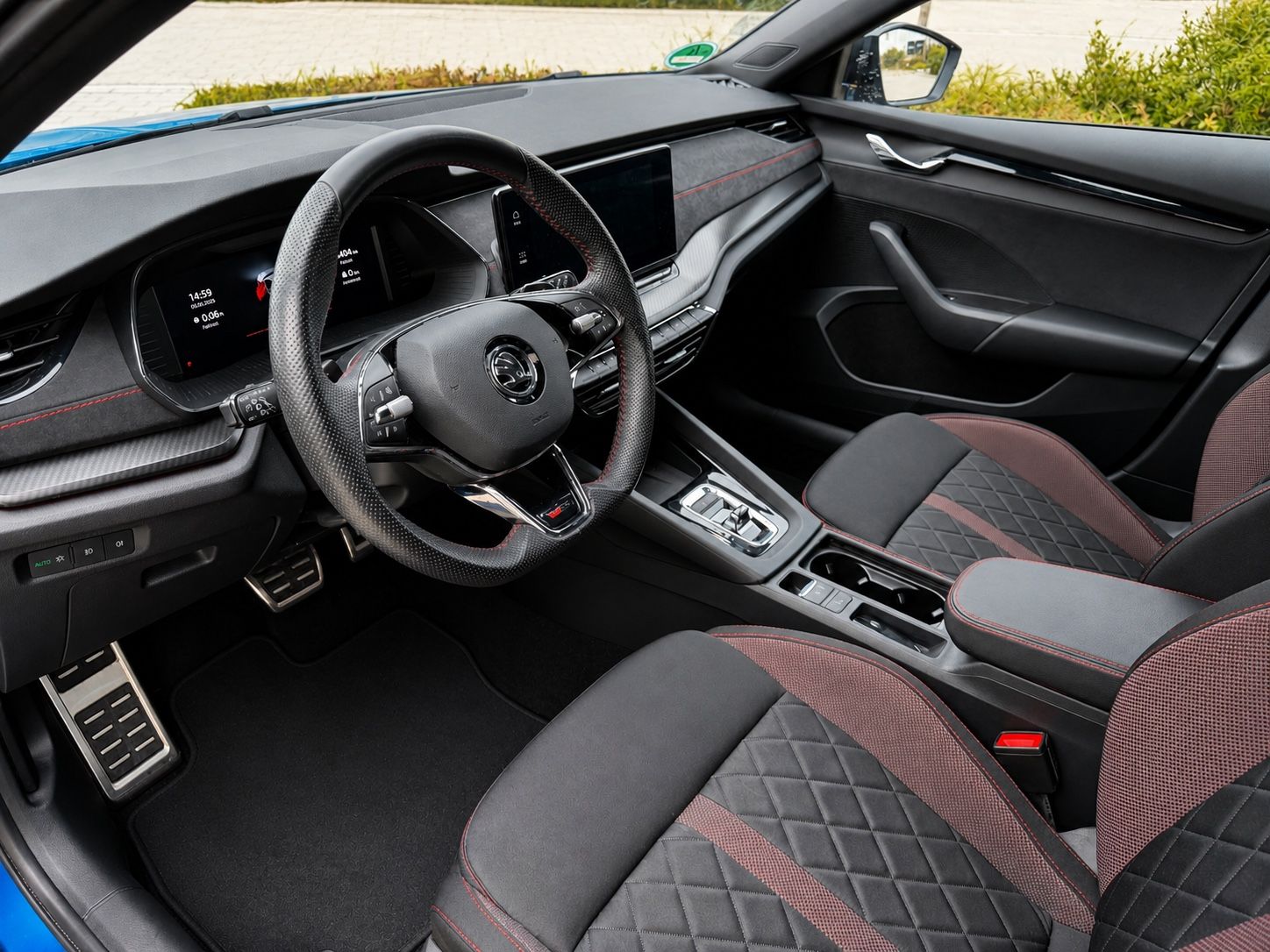 Skoda Octavia Combi RS First Edition LED NAVI KAMERA foto 7
