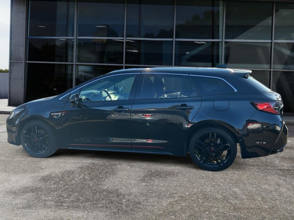 Fahrzeugabbildung Toyota Corolla 2.0 Hybrid Touring Sports Lounge