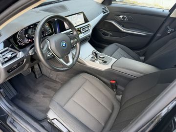 BMW 320 - 12