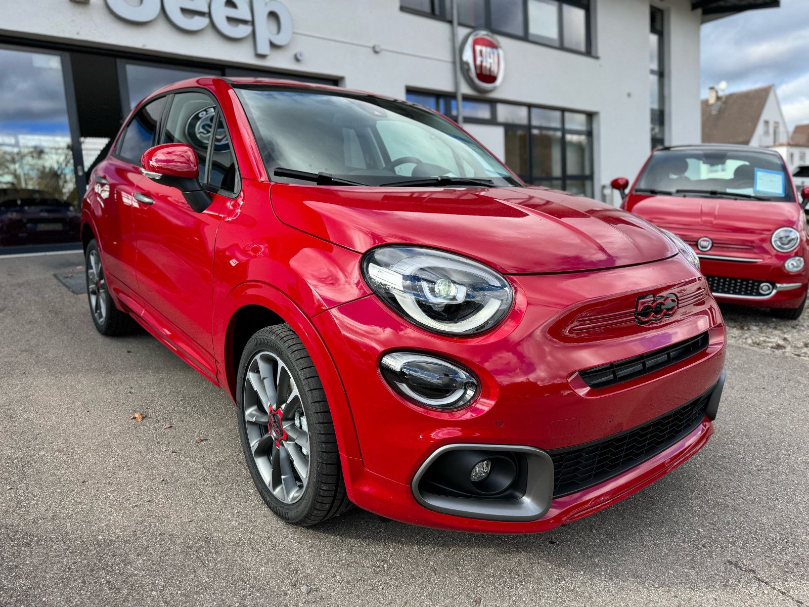 Fahrzeugabbildung Fiat 500X Red Hybrid Automatik