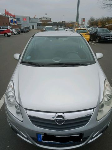 Opel Corsa D Top in Lack TÜV neu Steuerket...