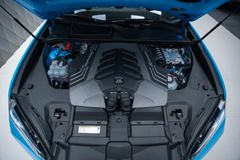Urus 4.0 V8 SE 2026 BLUE PANO CARBON B&amp;O