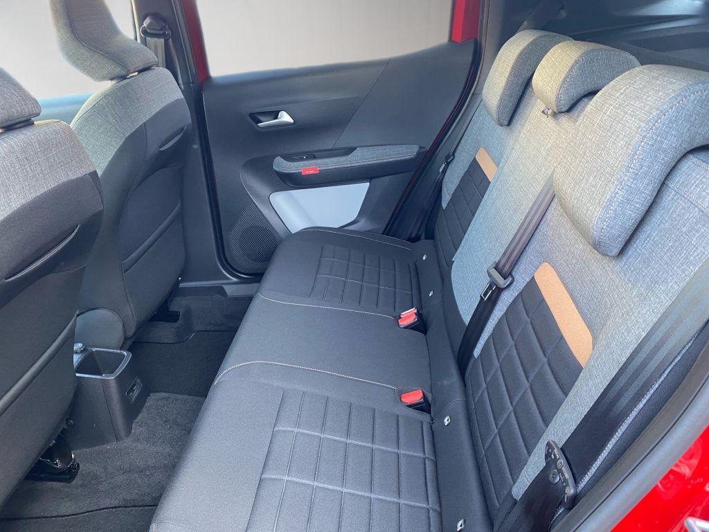 Fahrzeugabbildung Citroën C3 Aircross Turbo 100 Stop&Start PLUS